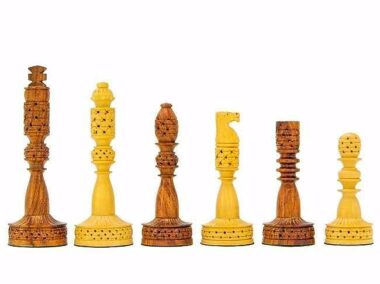 Schachspiel "Türme" aus vergoldetem Rosenholz und Buchsbaumholz