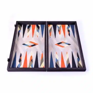 Backgammon Mehrfarbig Abstrakt geöffnet, leeres Brett mit bunten geometrischen Mustern