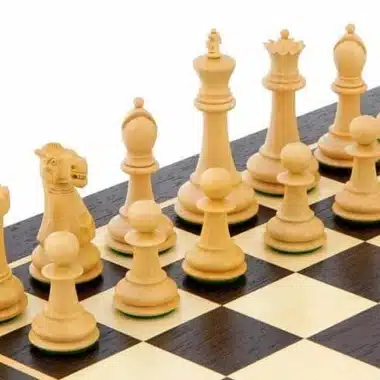 Set "Victoria" Schachbrett, Schachspiel aus Holz