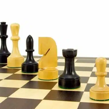 Schachspiel "Contemporary" aus ebonisiertem Buchsbaumholz