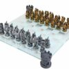 Set "Dragons" Schachbrett aus Glas und Schachspiel aus bemaltem Harz