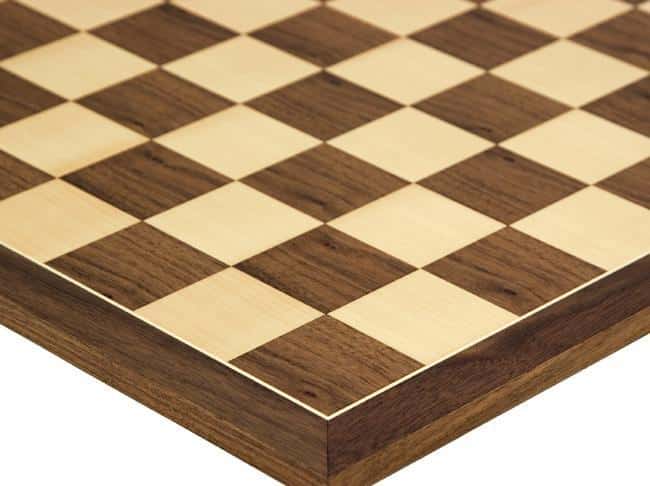 Schachbrett aus Nussbaum und Ahorn – Bild 2