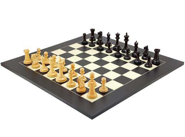 Set Altenglisch II Schachbrett aus Ahornholz & Schachspiel aus Ebenholz