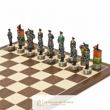 Schachspiel aus Kunstharz "Hitler vs. Roosevelt".