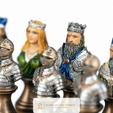 Figuren Büste Mittelalter II, Nahaufnahme von gekrönter Dame und König