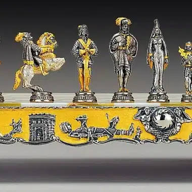 Alternative view of Gulliver und die Lilliputaner Schachbrett- und Schachspiel-Set aus Bronze, Onyx und 24 Karat Gold