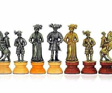 Schachspiel "Lanzichenecchi" aus Holz und Metall