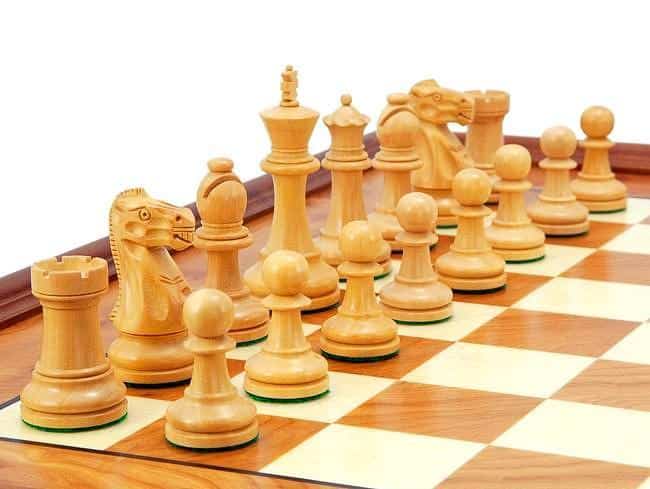 Supreme III Set Schachbrett aus Heideholz und Ulme & Schachspiel aus Rosenholz – Bild 2