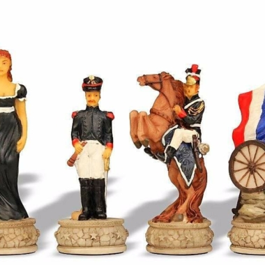 Jeu d'Echecs en Résine "Bataille de Waterloo"