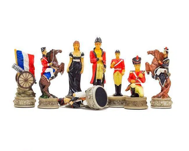 Historisches Schachset Schlacht von Waterloo mit Schachbrett aus Rosenholz und Stauraum – Bild 4