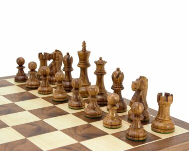 Staunton Jacob Knight Schachspiel aus Sheeshamholz und Buchsbaumholz