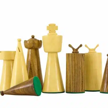 Art-Deco-Schachspiel aus Sheeshamholz und Buchsbaumholz