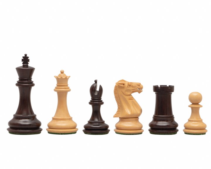 Schachspiel aus Rosenholz und Buchenholz