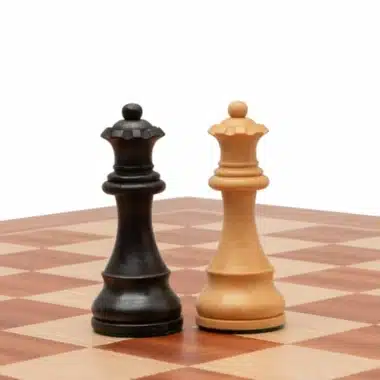 Schachspiel Down Head aus Buchsbaumholz und entkerntem Buchsbaumholz