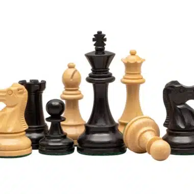 Englisches Schachspiel aus Buchsbaumholz und ebonisiertem Buchsbaumholz