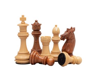 Italienisches Schachspiel Trapani aus Akazienholz und Buchsbaumholz