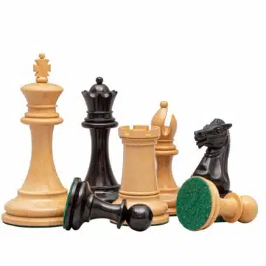 Rochester Schachspiel aus Buchsbaum- und Ebenholz