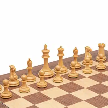 Rochester Schachspiel aus Buchsbaum- und Ebenholz