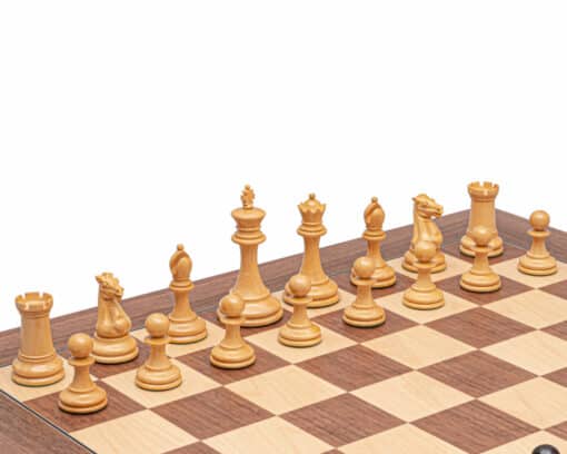 Rochester Schachspiel aus Buchsbaum- und Ebenholz