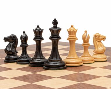 Rochester Schachspiel aus Buchsbaum- und Ebenholz