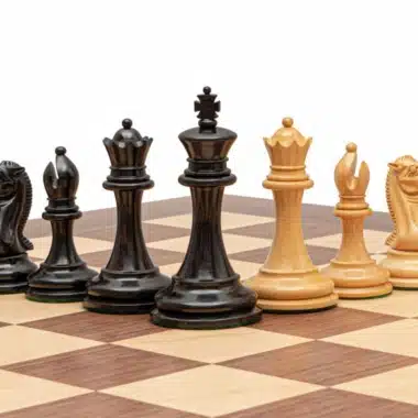 Rochester Schachspiel aus Buchsbaum- und Ebenholz