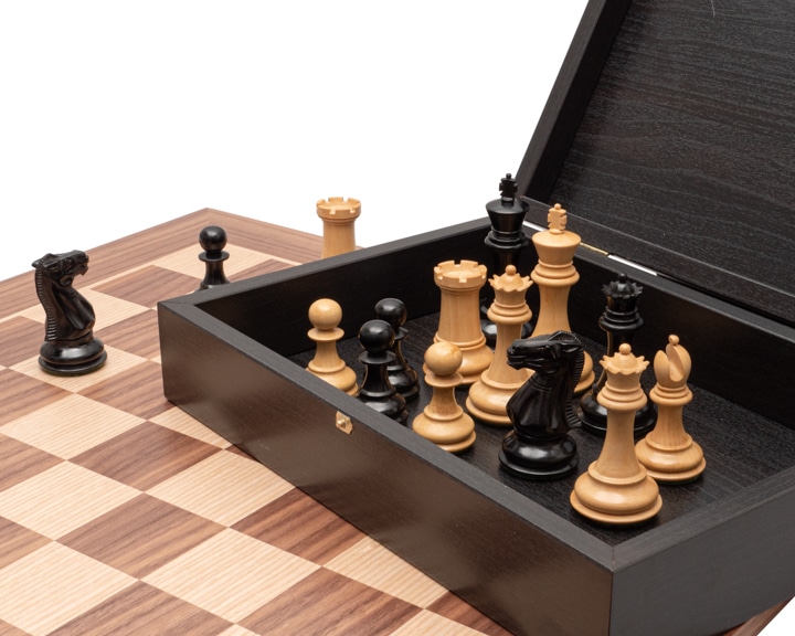 Traditionelles Windsor-Schachspiel - Schachbrett aus Nussbaum und Ahorn & Figuren aus Buchsbaum und Ebenholz – Bild 5