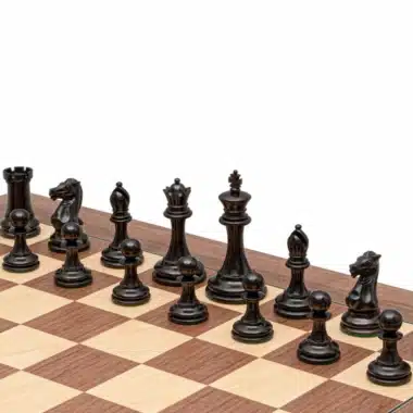 Schachspiel Rochester - Schachbrett aus Walnuss- und Ahornholz & Figuren aus Buchsbaum- und Ebenholz
