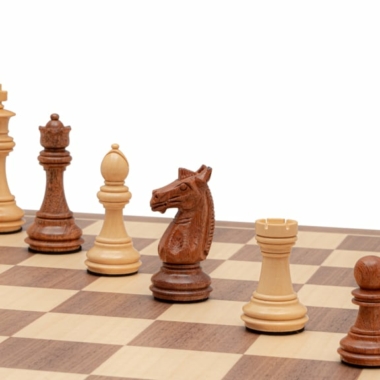 Schachspiel Trapani - Schachbrett aus Ahorn- und Walnussholz & Figuren aus Akazien- und Buchsbaumholz