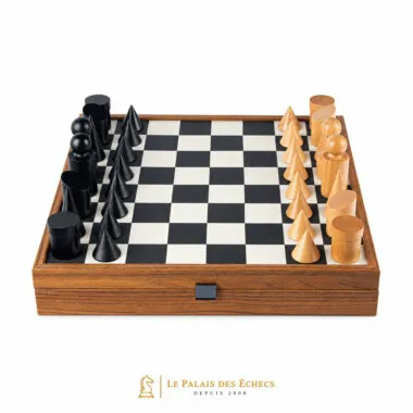 Bauhaus-Schachspiel schwarz-weiß, geometrische Figuren auf dem Schachbrett angeordnet