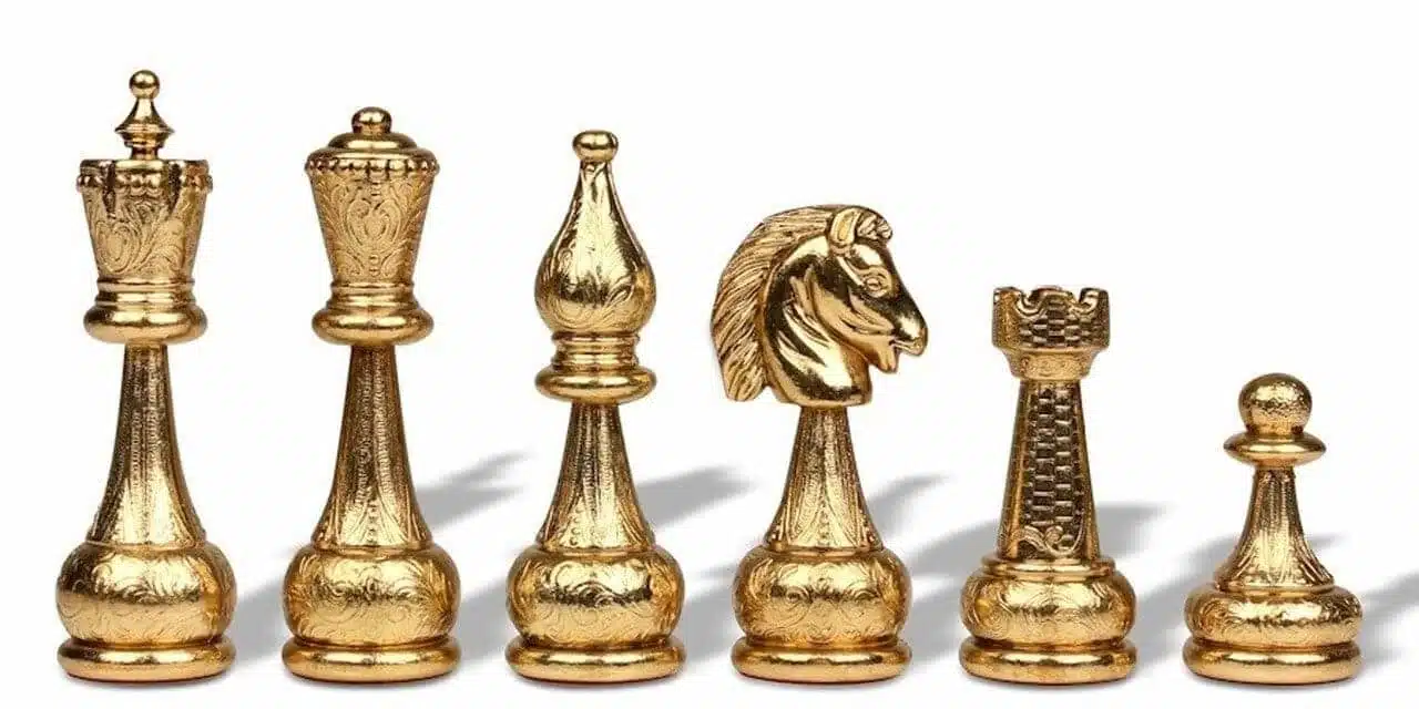 Flowered Chess Set - Schachbrett - Backgammon und Damespiel aus Kunstleder mit Aufbewahrung & Schachfiguren aus Metall – Bild 6