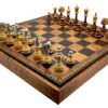 Flowered Schachspiel - Schachbrett - Backgammon und Damespiel aus Kunstleder mit Aufbewahrung & Holz- und Metallteilen
