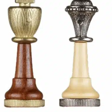 Klassisches Schachspiel - Schachbrett - Backgammon und Damespiel aus Kunstleder mit Aufbewahrung & Holz- und Metallteilen – Bild 7