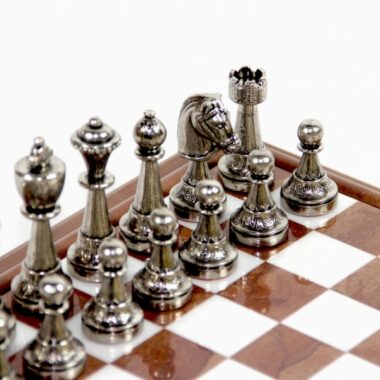 Staunton Schachspiel - Schachbrett aus Holz und Alabaster mit integrierter Aufbewahrung & Metallteilen