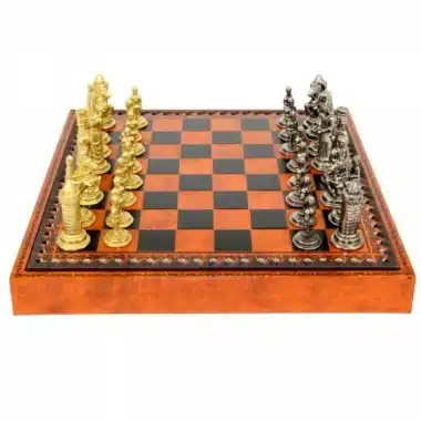 Camelot Schachspiel - Schachbrett und Damespiel aus Kunstleder mit Aufbewahrung & Metallteilen