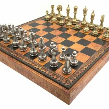 Flowered Chess Set - Schachbrett - Backgammon und Damespiel aus Kunstleder mit Aufbewahrung & Schachfiguren aus Metall