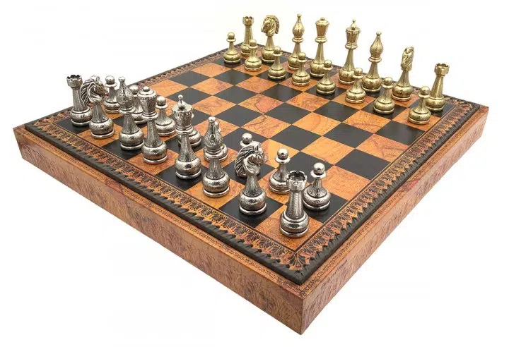 Flowered Chess Set - Schachbrett - Backgammon und Damespiel aus Kunstleder mit Aufbewahrung & Schachfiguren aus Metall