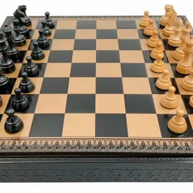 Klassisches Schachspiel - Schachbrett - Backgammon und Damespiel aus Kunstleder mit Aufbewahrung & Holzteilen