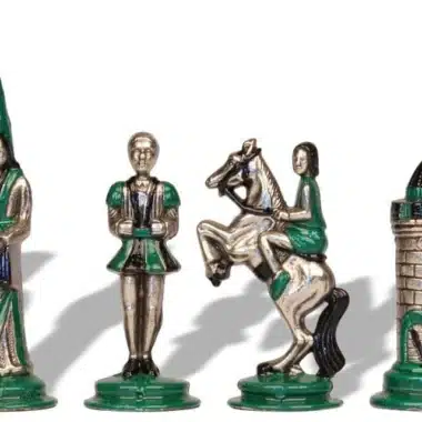 Camelot Schachspiel - Schachbrett aus Kunstleder mit Aufbewahrung & Metallteilen – Bild 7