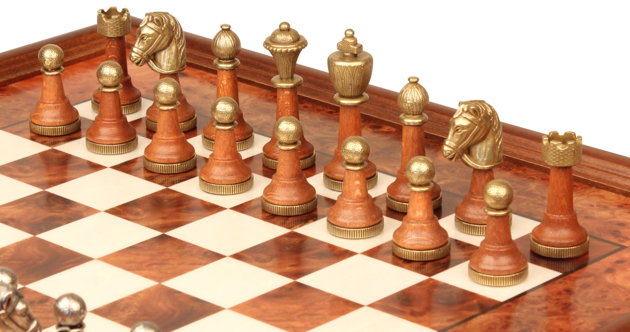 Klassisches Schachspiel - Schachbrett aus Erlenholz und Wurzelholz mit Schublade & Figuren aus Metall und Holz – Bild 2