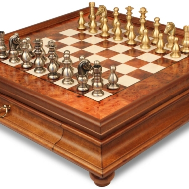 Schachspiel Französische Garde - Schachbrett aus Erlen- und Heideholz mit Schublade & Massivmessingfiguren