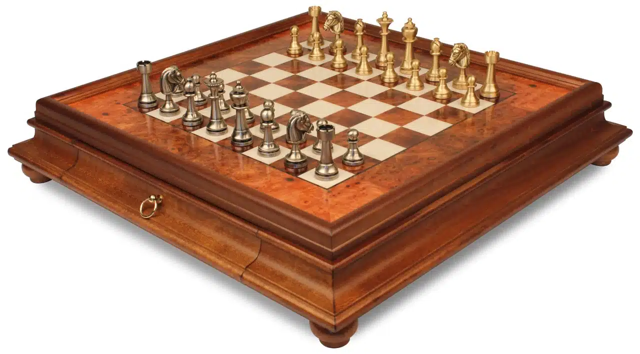 Staunton Schachspiel - Schachbrett aus Wurzelholz und Ulmenholz mit Schublade & Massivmessingfiguren