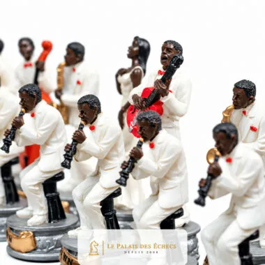 Schachspiel Jazz vs Rock - Schachbrett aus Kunstleder & Figuren aus Harz