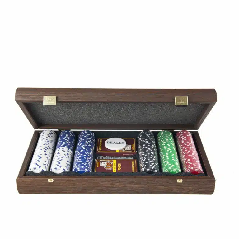 Pokerset - Koffer aus dunklem Walnussholz