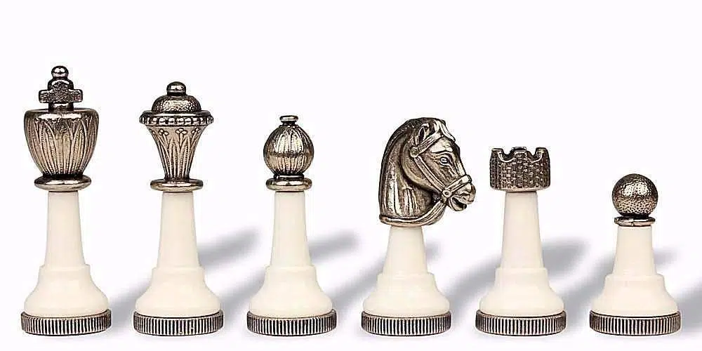 Schachspiel Staunton aus lackiertem Schwarz und Weiß Holz und Schachbrett aus Kunstleder in Gold und Schwarz – Bild 6