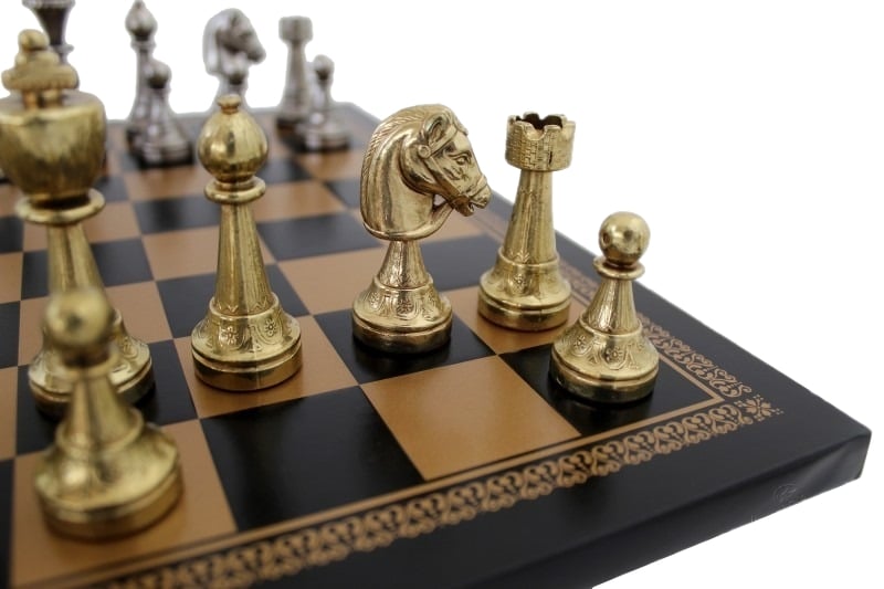 Staunton Schachspiel aus Metall & Schachbrett aus Kunstleder – Bild 4