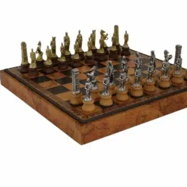 Schachspiel Römer vs. Barbaren - Schachbrett, Dame und Backgammon aus Kunstleder mit Aufbewahrungsfach & Schachspiel aus Metall und Holz