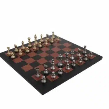 Kleines Modernes Schachspiel aus Handgefertigtem Messing & Echtem Leder Schachbrett
