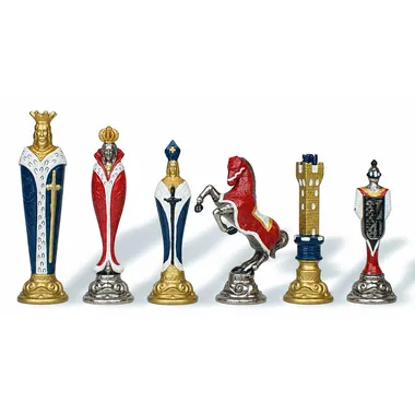 Detail der roten Figuren: Dame, Läufer, Springer und Turm