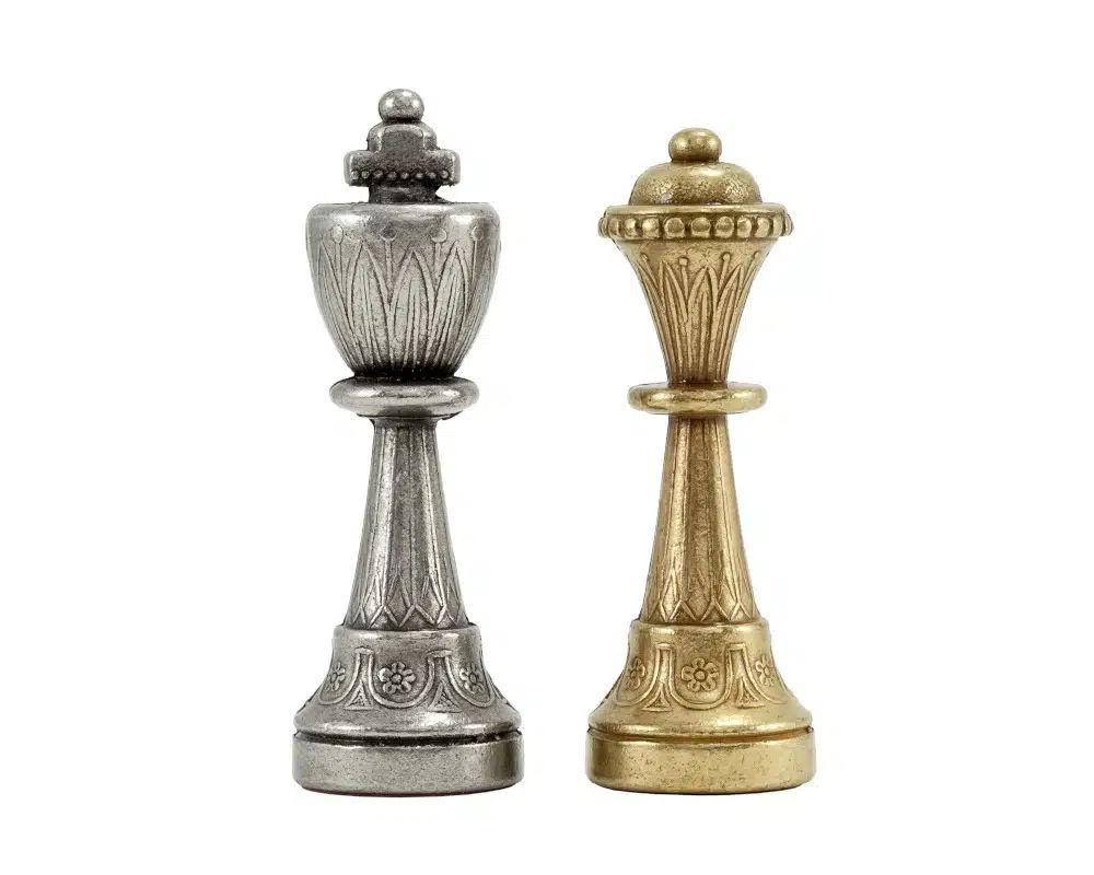 Staunton Schachspiel aus Metall & Schachbrett aus rotem / goldenem Kunstleder – Bild 7