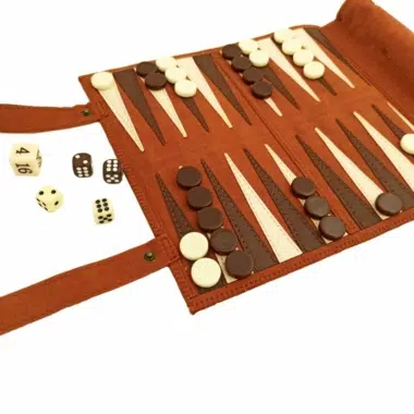 Alternative view of Set aus Schachspiel, Dame und Backgammon Aufrollbar Braun